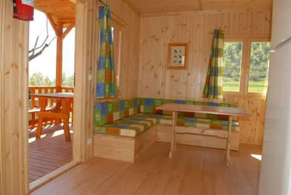 Camping La Torre Hotel Espot Kültér fotó